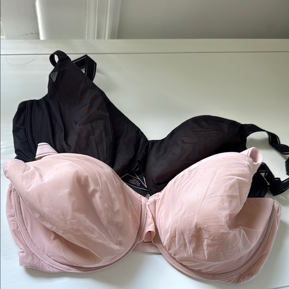 Elegant Black and Pink Women's Bra Set